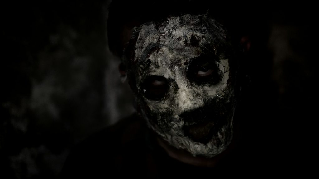 Das pizzarias assombradas aos olhos de um cão: O terror se reinventa nos cinemas com ‘Five Nights at Freddy’s’ e ‘Good Boy’